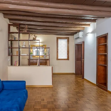 Woodstyle Apartment - Navona-3