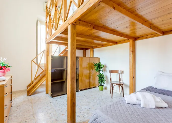 Amoroma Home